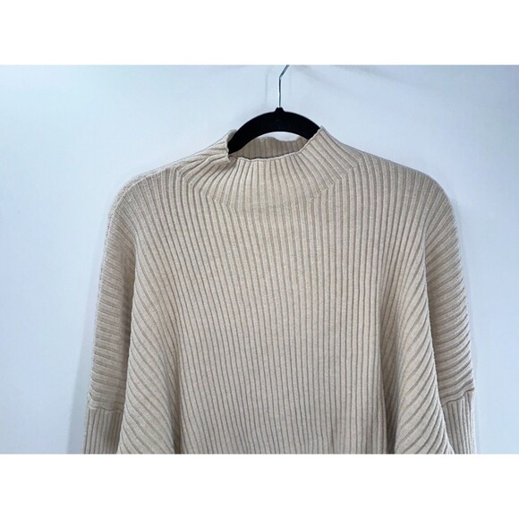 Women's Olivaceous Beige Ribbed Bell Sleeve Cropped Ovbersized Sweater Size M - Picture 2 of 6